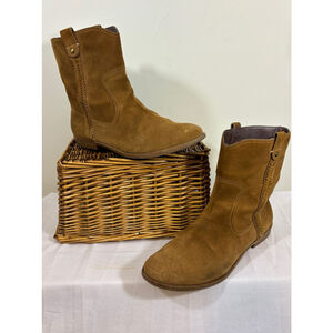 Women's Bass Brown Suede Ankle Boots Size 10M